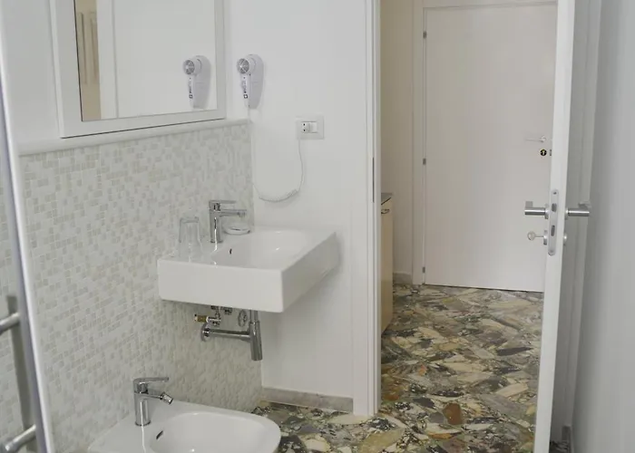 La Casa Di Eva Bed & Breakfast 4*